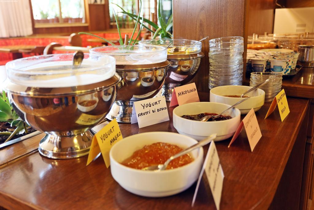 阿斯托利亚酒店 Tabiano Terme 外观 照片